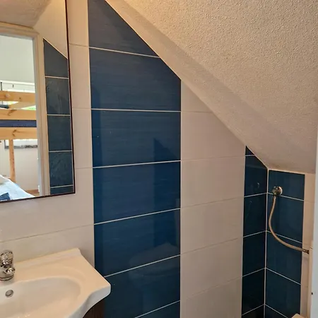 Drop In Ericeira Gasthof *