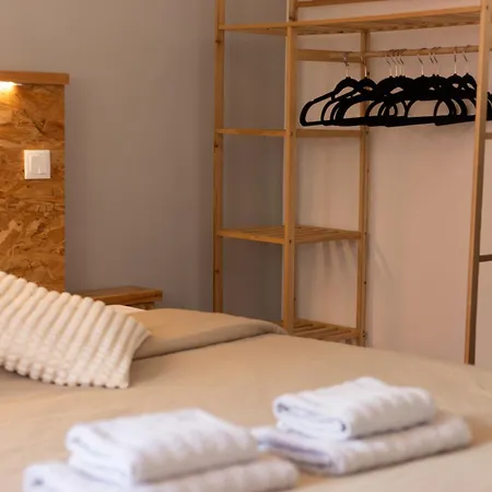 Affittacamere Drop In Ericeira *