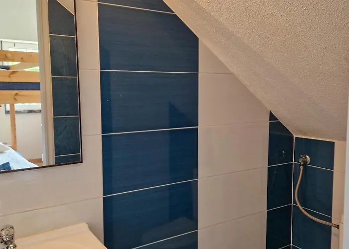 Drop In Ericeira בית הארחה *